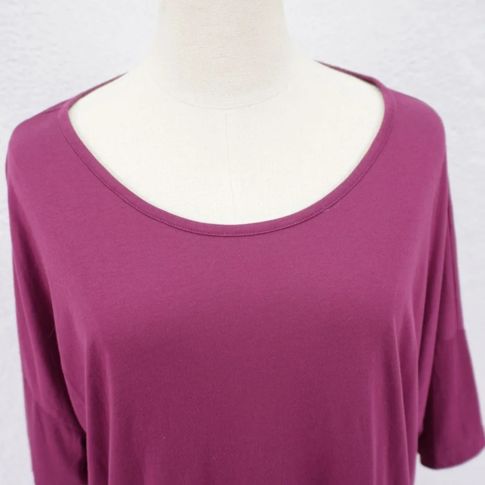Nike Oversized‎ T-shirt Short Sleeve Top Scoop Neck Purple -2XL- Polyester Rayon